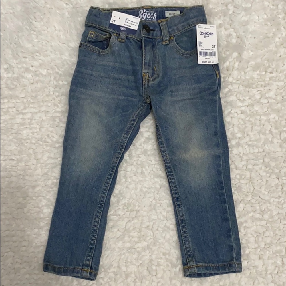 Osh Kosh boy’s skinny jeans size 2T. NWT.